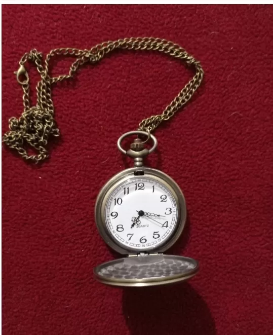 Antika guartz köstekli saat