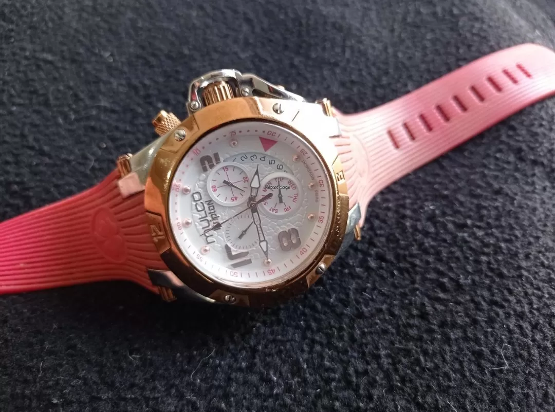 Bu sitenin en baba saati